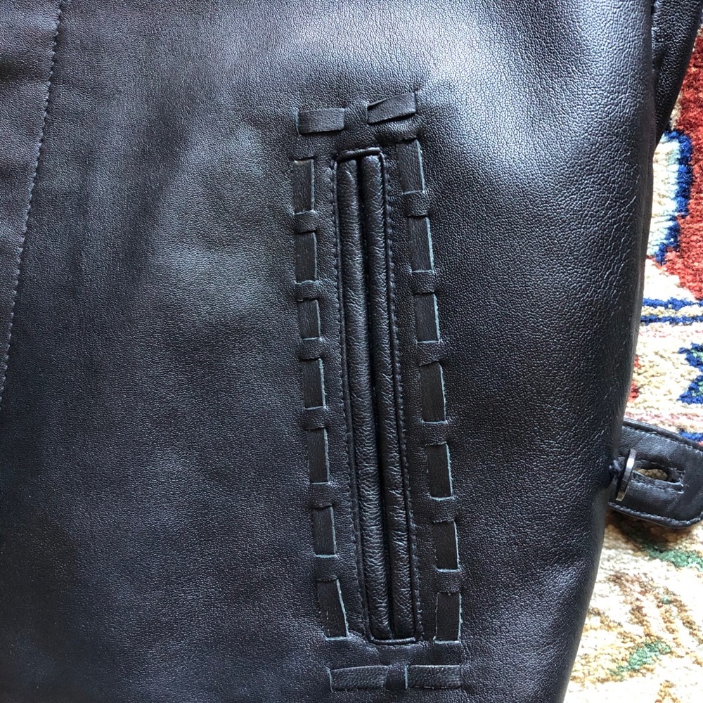 Vintage leather vest - Picture 4 of 10